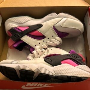 Nike Kids' White and Pink Sneakers